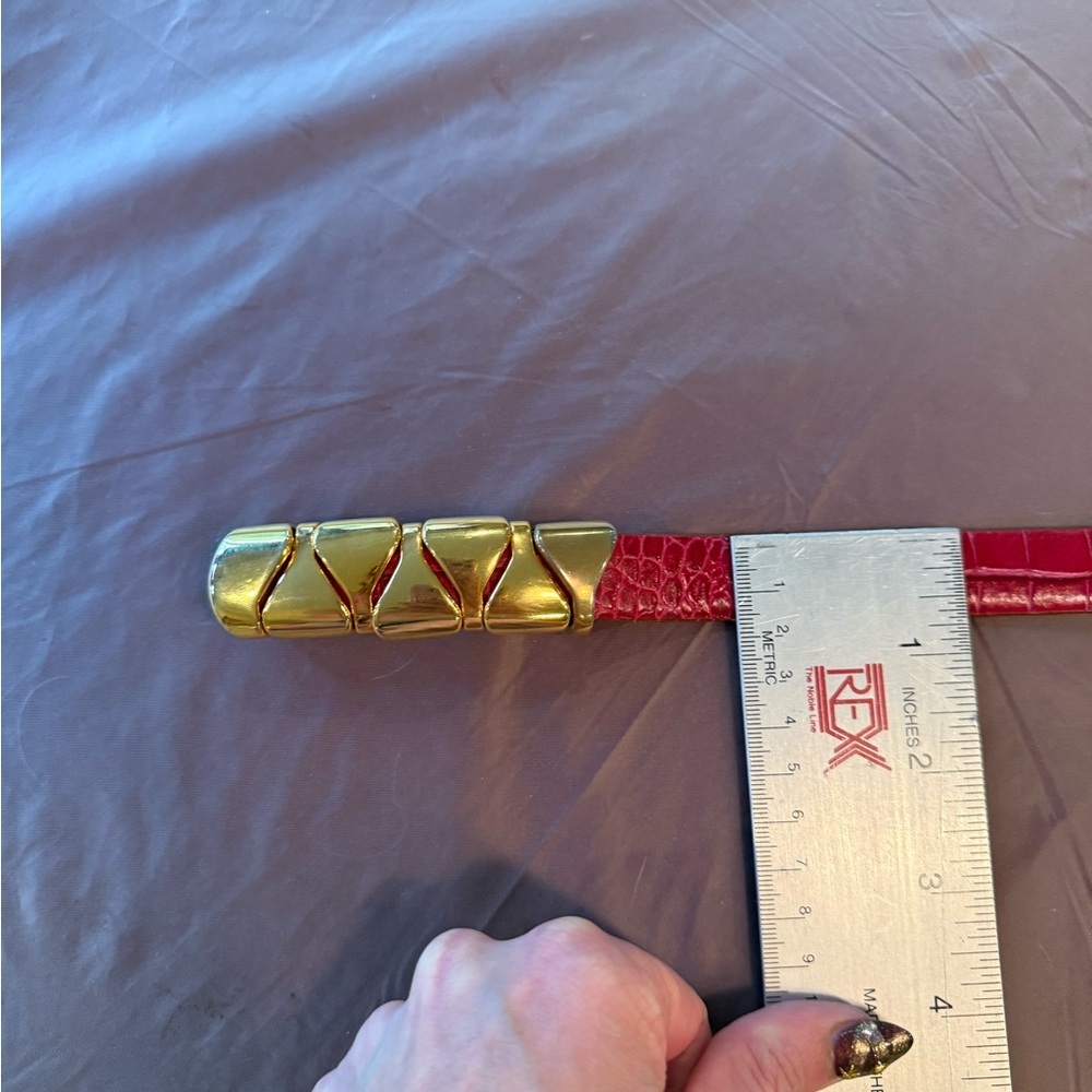 Carlisle Red Leather Snake Embossed 7/8” Belt w/ Gold Buckle Size Medium $398 - Picture 6 of 9